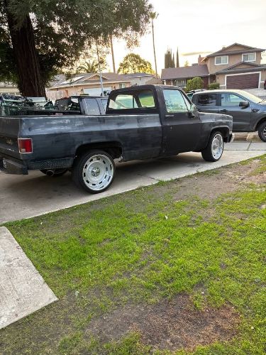 Chevrolet-Pickup-1985-7