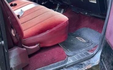 Chevrolet-Pickup-1985-Black-1
