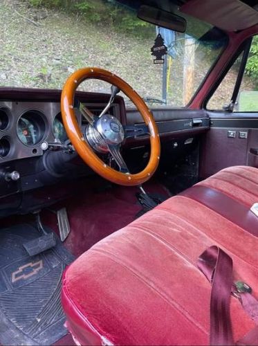 Chevrolet-Pickup-1985-Black-2