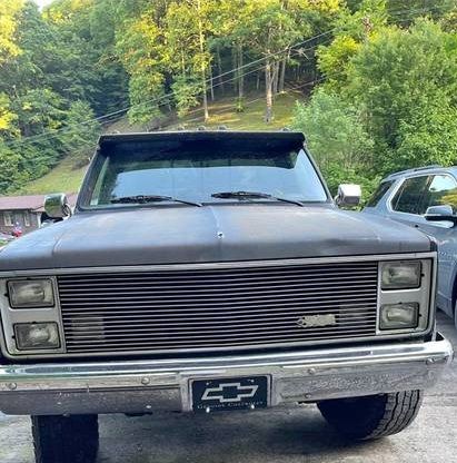 Chevrolet-Pickup-1985-Black-6