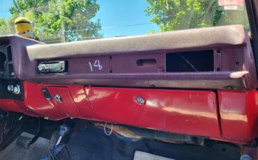 Chevrolet-Pickup-1987-Red-Red-9