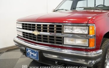Chevrolet-Pickup-1990-Red-Crimson-Gray-16