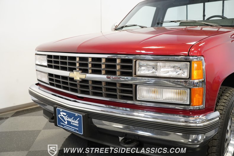 Chevrolet-Pickup-1990-Red-Crimson-Gray-16