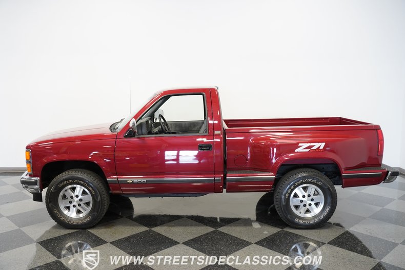 Chevrolet-Pickup-1990-Red-Crimson-Gray-18