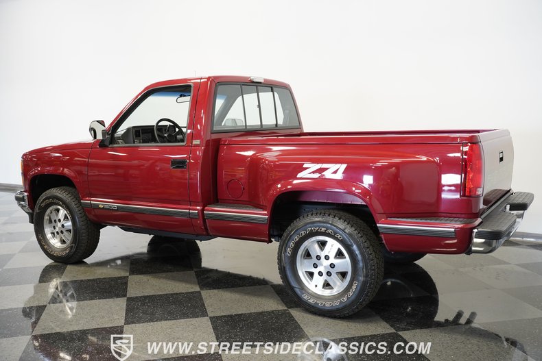 Chevrolet-Pickup-1990-Red-Crimson-Gray-19