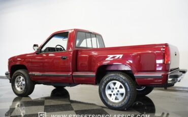 Chevrolet-Pickup-1990-Red-Crimson-Gray-20