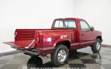 Chevrolet-Pickup-1990-Red-Crimson-Gray-29