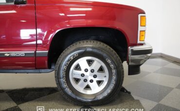 Chevrolet-Pickup-1990-Red-Crimson-Gray-37