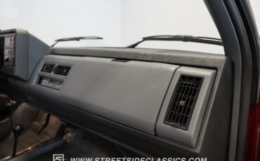 Chevrolet-Pickup-1990-Red-Crimson-Gray-44