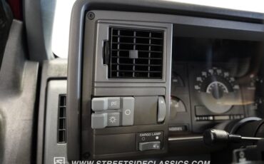 Chevrolet-Pickup-1990-Red-Crimson-Gray-49