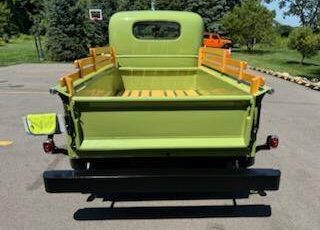 Chevrolet-Pickup-truck-1946-green-3