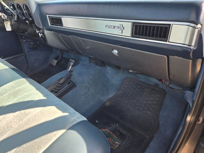 Chevrolet-R10-1987-15