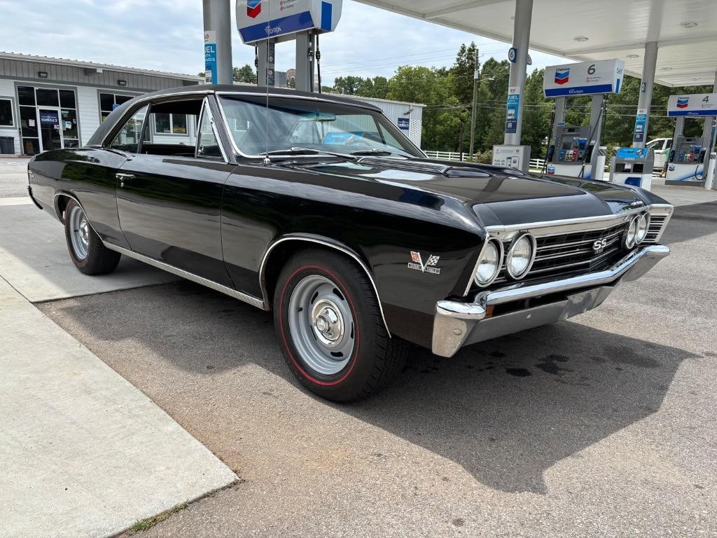 Chevrolet-Real-SS-4speed-396-350-HP-California-car-triple-bl-1967
