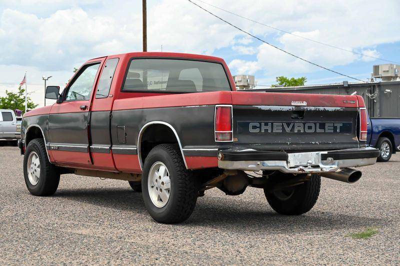 Chevrolet-S-10-pickup-1991-19