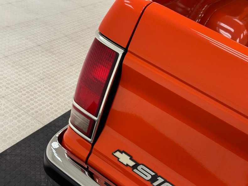 Chevrolet-S10-1986-Orange-Charcoal-Black-31