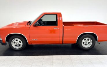 Chevrolet-S10-1986-Orange-Charcoal-Black