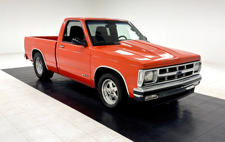 Chevrolet-S10-1986-Orange-Charcoal-Black-5