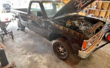 Chevrolet-S10-1989-Black