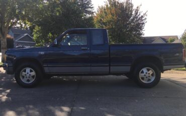 Chevrolet-S10-1989-Midnight-BlueSilver-Blue-11