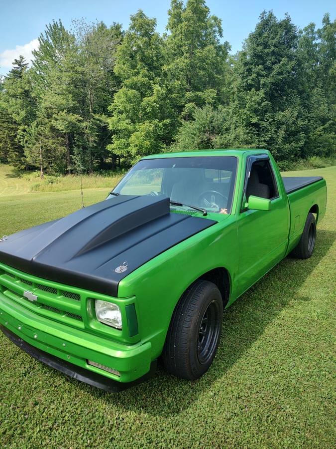 Chevrolet-S10-1991-green