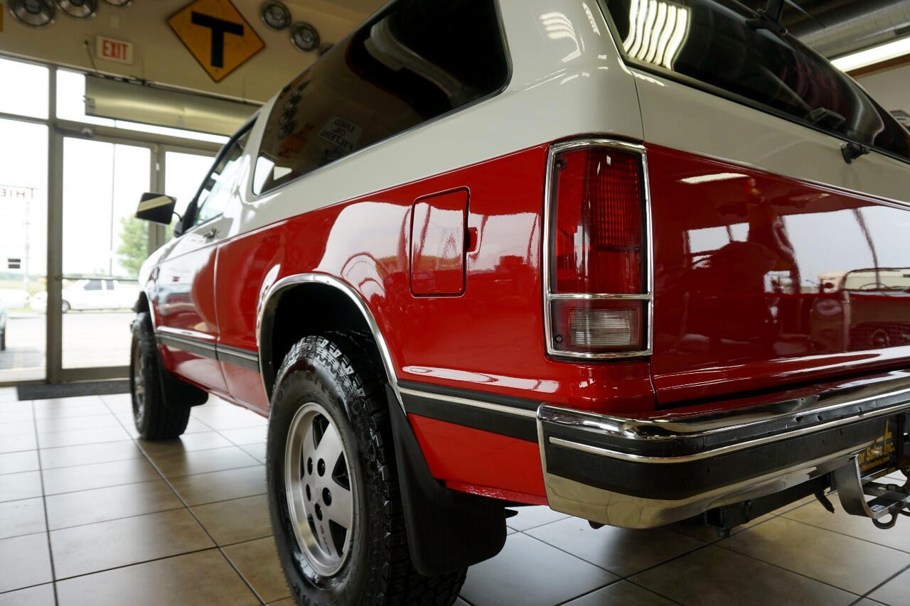 Chevrolet-S10-Blazer-1987-SUV-15