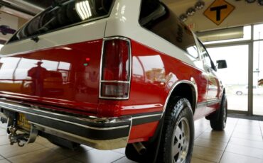 Chevrolet-S10-Blazer-1987-SUV-16