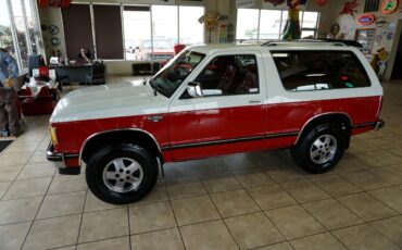 Chevrolet-S10-Blazer-1987-SUV-3