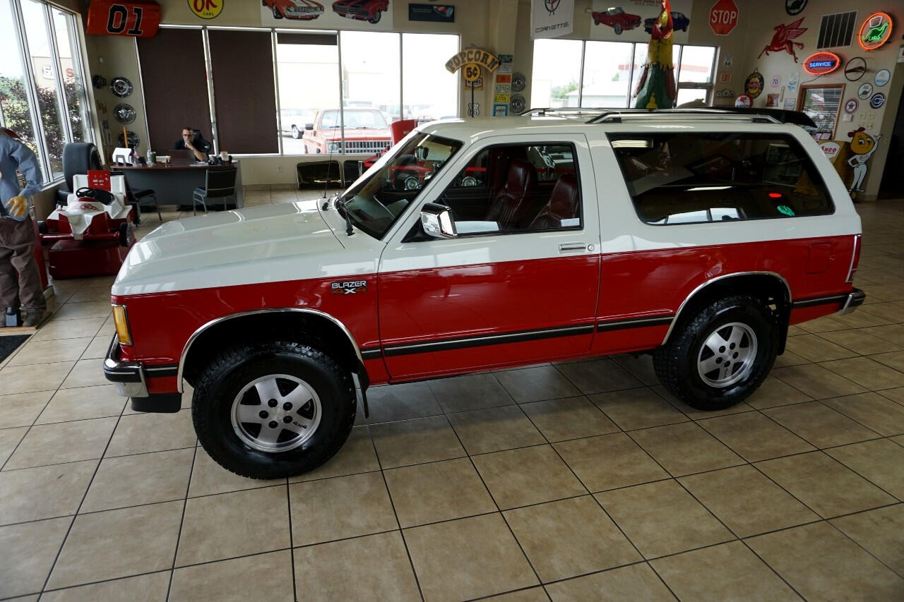 Chevrolet-S10-Blazer-1987-SUV-3