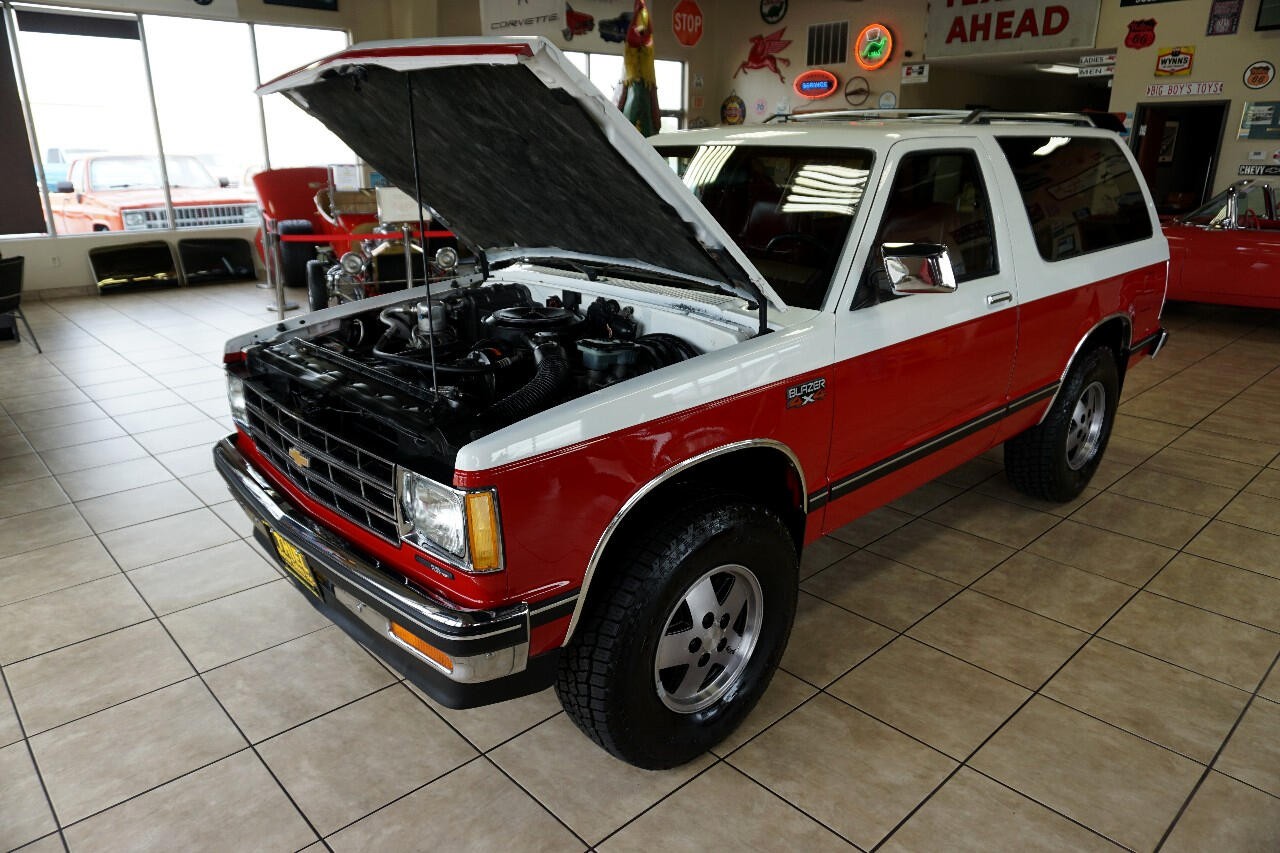 Chevrolet-S10-Blazer-1987-SUV-30