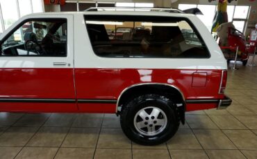 Chevrolet-S10-Blazer-1987-SUV-37