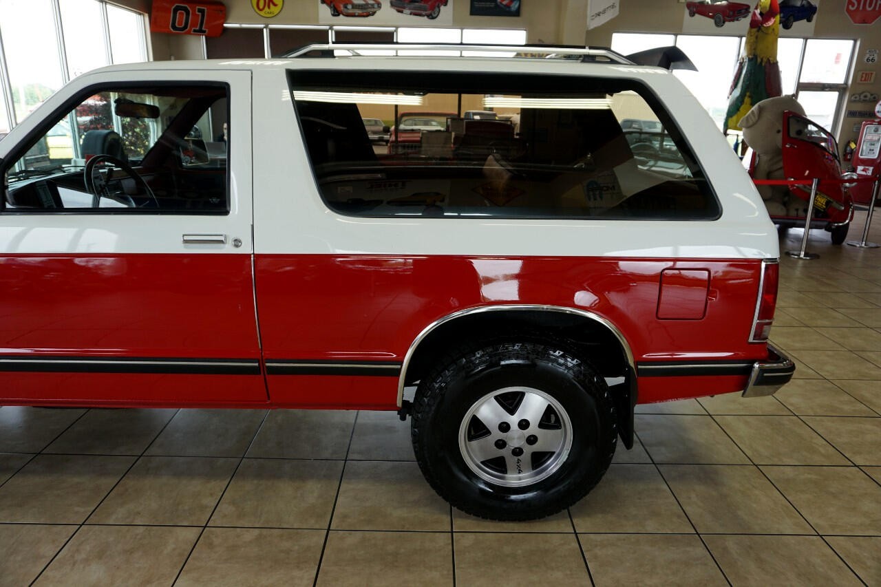 Chevrolet-S10-Blazer-1987-SUV-37