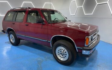 Chevrolet-S10-Blazer-1994-SUV-1