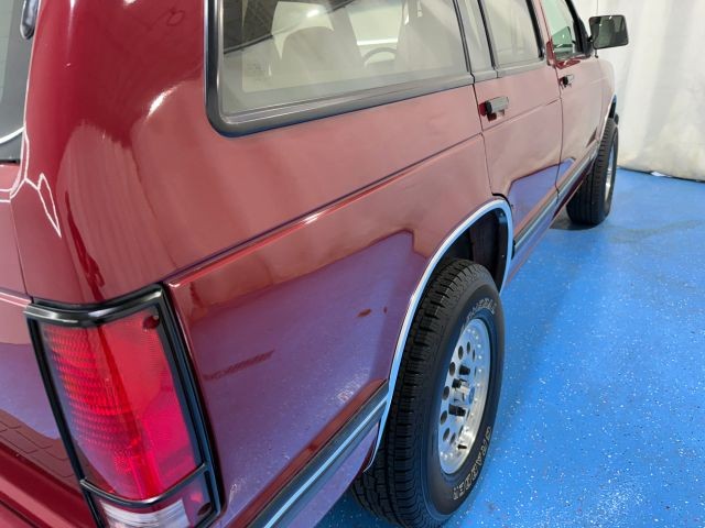Chevrolet-S10-Blazer-1994-SUV-30