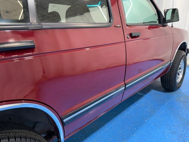 Chevrolet-S10-Blazer-1994-SUV-31