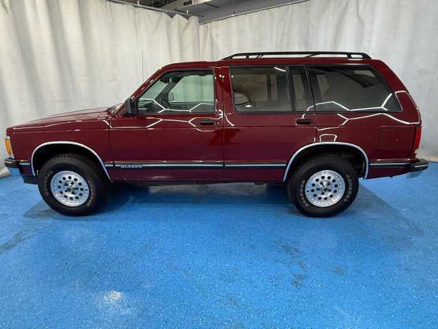 Chevrolet-S10-Blazer-1994-SUV-4
