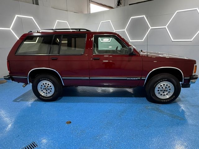 Chevrolet-S10-Blazer-1994-SUV-9