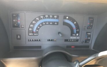 Chevrolet-S10-blazer-1988-White-Beige-7