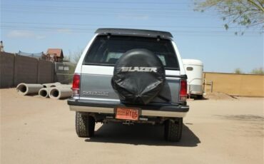 Chevrolet-S10-blazer-1991-2-tone-WhiteGray-Gray-5
