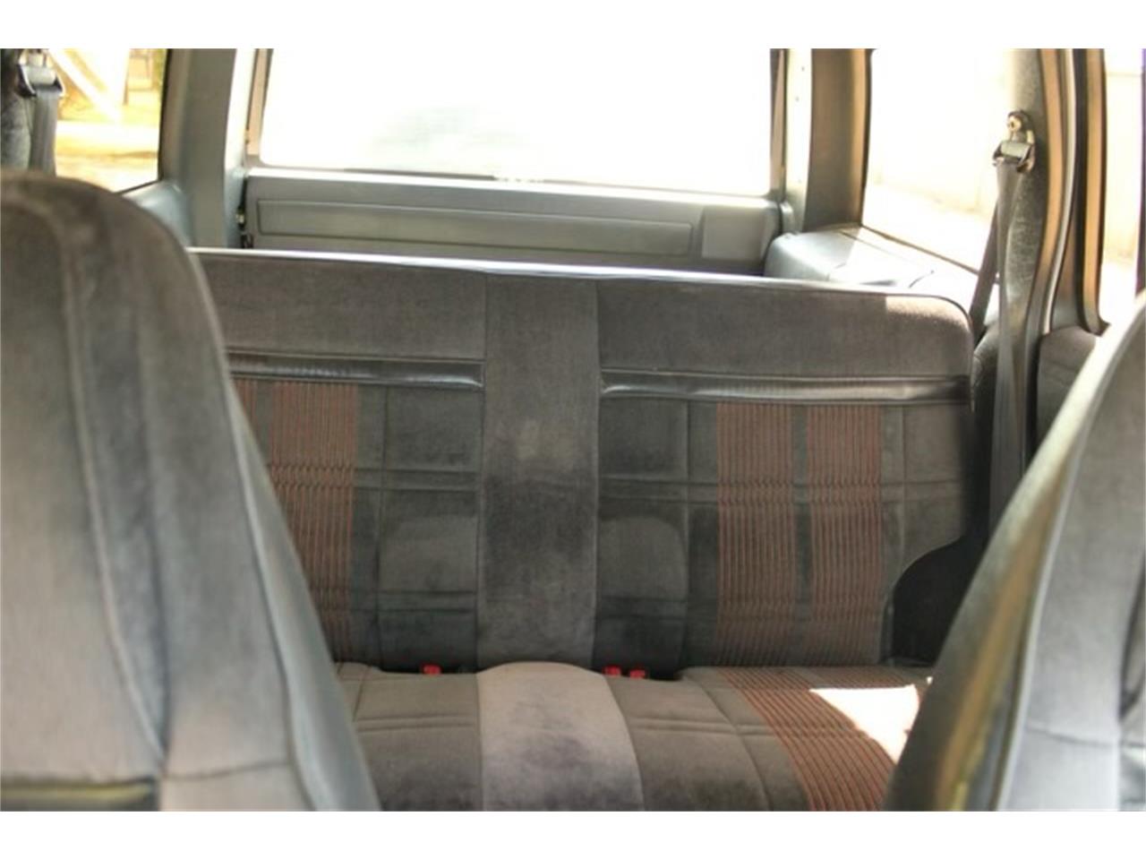 Chevrolet-S10-blazer-1991-2-tone-WhiteGray-Gray-9
