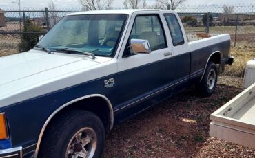 Chevrolet-S10-pickup-1989-white-2
