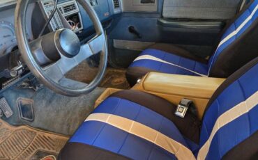 Chevrolet-S10-pickup-1989-white-4