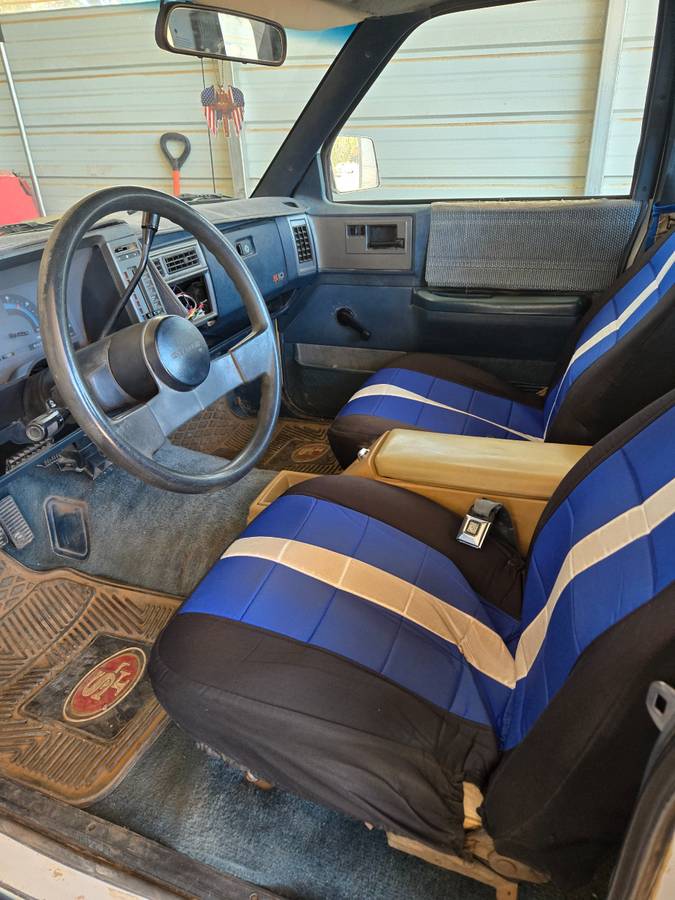 Chevrolet-S10-pickup-1989-white-4