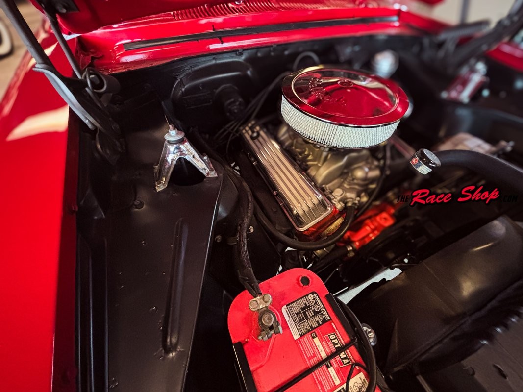Chevrolet-SS-Nova-1966-Coupe-23