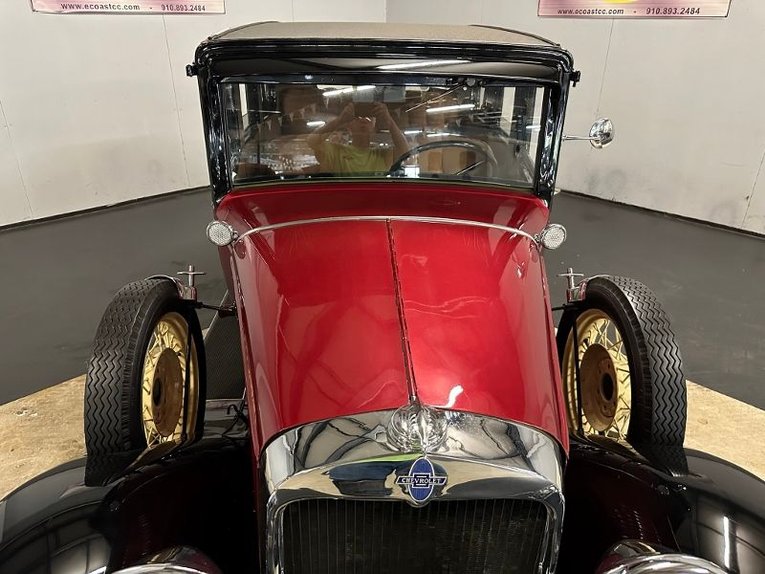 Chevrolet-Sedan-1931-Burgundy-Black-Tan-29
