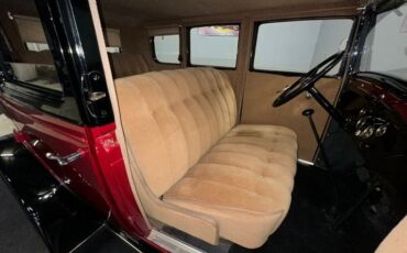 Chevrolet-Sedan-1931-Burgundy-Black-Tan-42