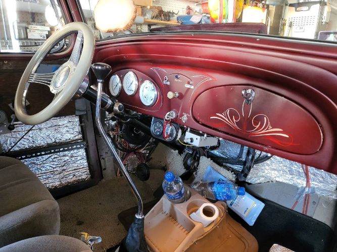 Chevrolet-Sedan-1934-Custom-10