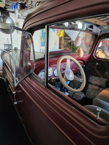 Chevrolet-Sedan-1934-Custom-17