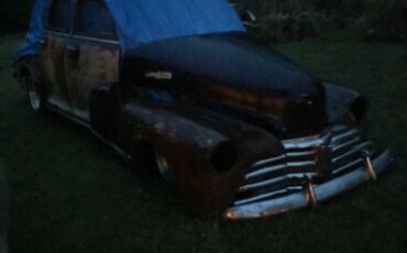 Chevrolet-Sedan-1948-13