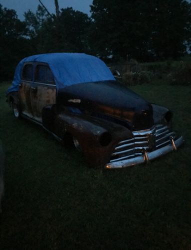 Chevrolet-Sedan-1948-13