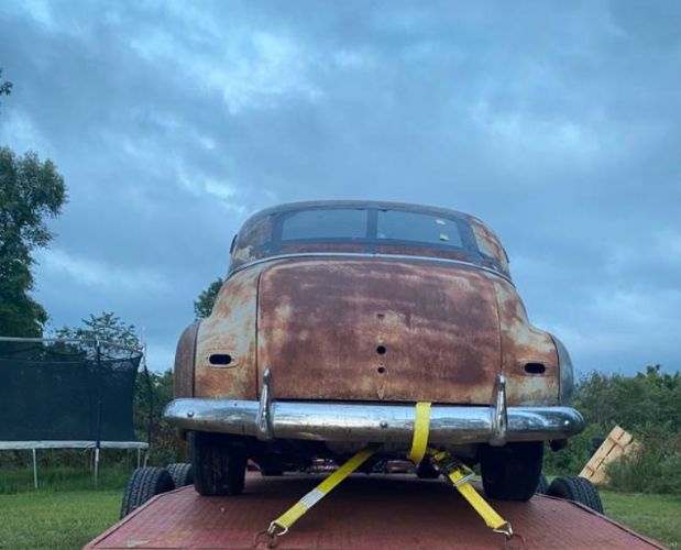 Chevrolet-Sedan-1948-5